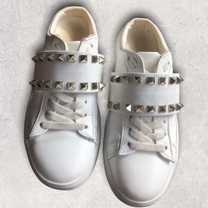 ⭐️ Woman's Slip on Casual Shoes with Studs 5 1/2 by Liliana - Fits Girls Size 4